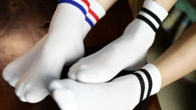 Step Up Their Style: Trendy Boys Socks That Rock!