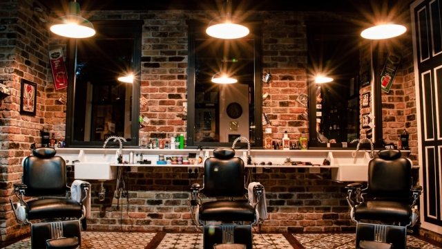 Sharp Cuts and Smooth Talks: The Art of the Modern Barber